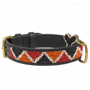 HUNDEHALSBÅND Himba Black  | Håndlavet halsbånd med perler
